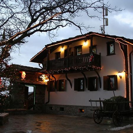 Шапкова Къща Delchevo Exterior foto